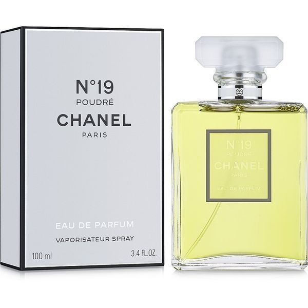 Chanel No 19 Poudre edp, Франція